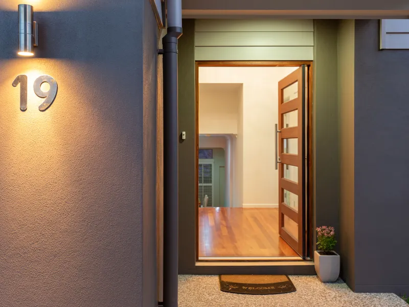 LIVE YOUR BEST LIFE AT NUMBER 19 CHARLES GLEN!