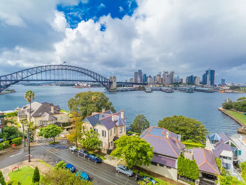 Furnished studio apartment with stunning views 