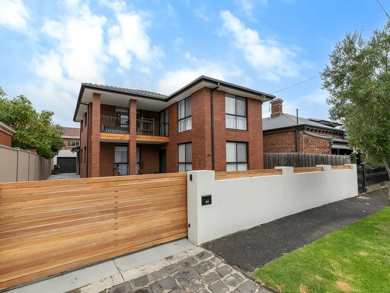Beautifully presented, modern and spacious home
