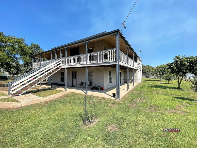 Renovated Queenslander - Dual Living