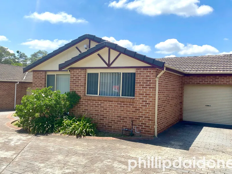 COSY VILLA, GREAT LOCATION...