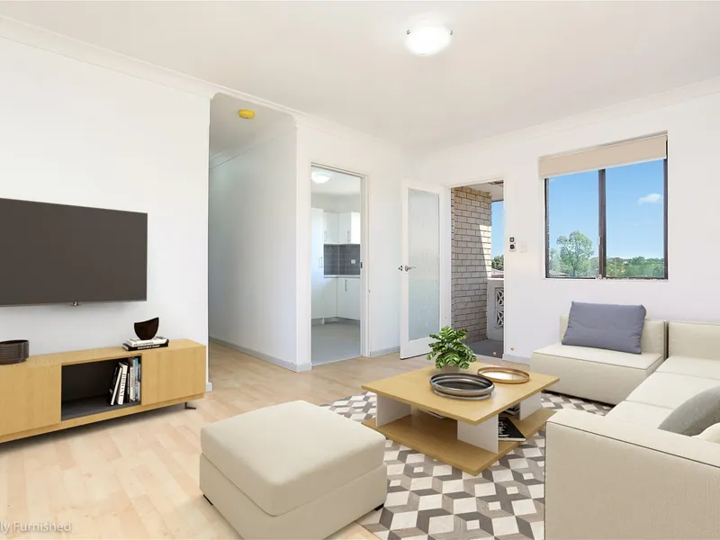 Solid investment opportunity or first home (Top Floor)