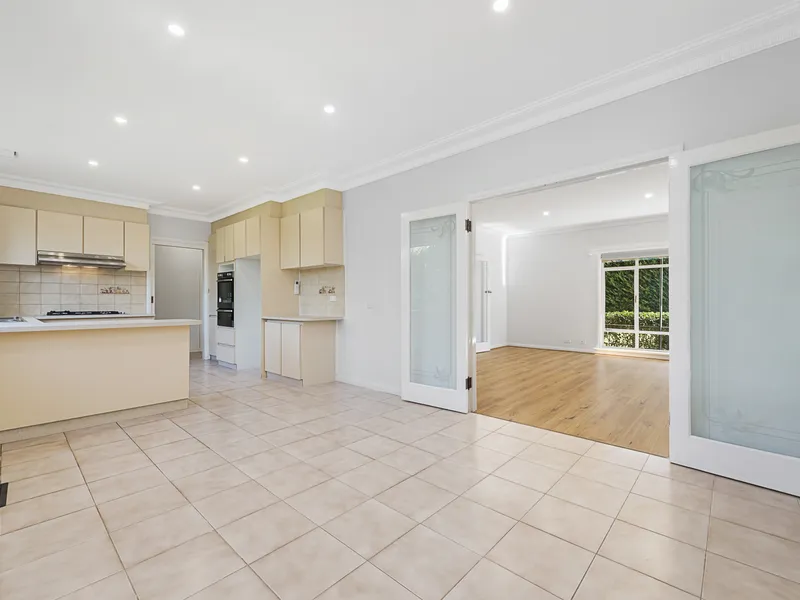 Renovated family Living in Perfect Parkside Location