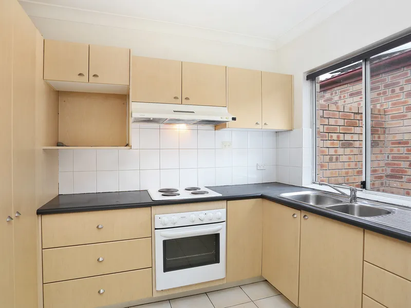 COSY 2 BEDROOM HOME!