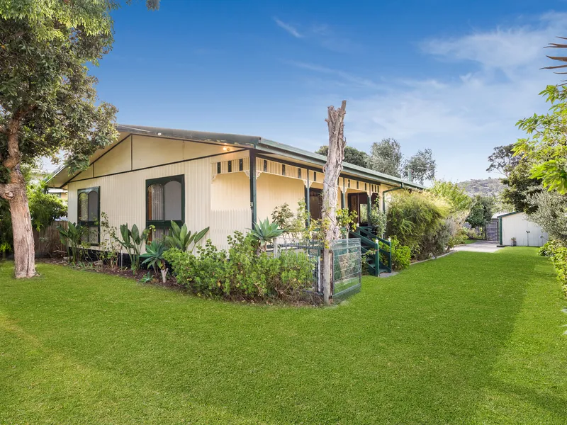 Holiday Home or Redevelopment Opportunity Auction On-site 7th May 2022 12.00pm