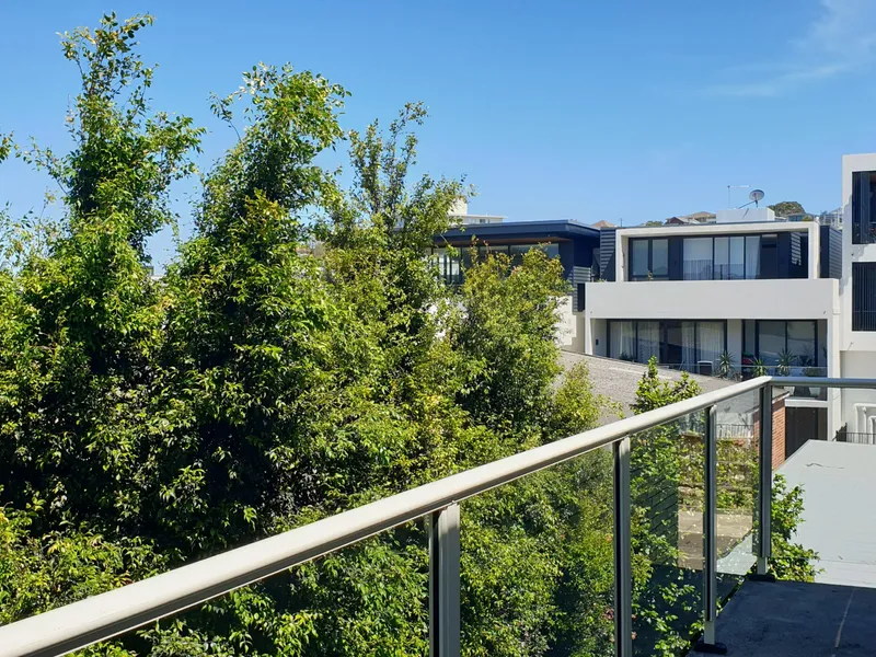 Relaxing Beach Lifestyle: Bright, Quiet & Private Home