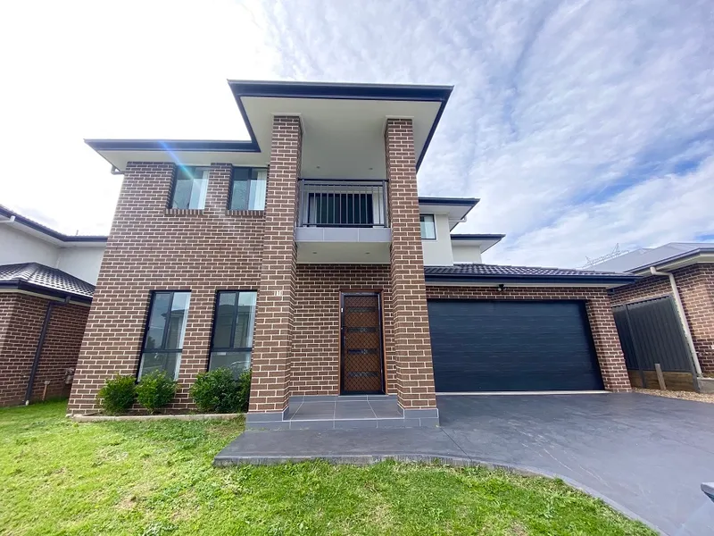 Ideal Family Space!
