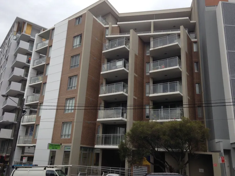 Two(2) bedroom + Study modern apartment
