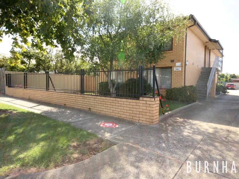 AFFORDABLE LIVING IN A CENTRAL AND CONVENIENT LOCATION.