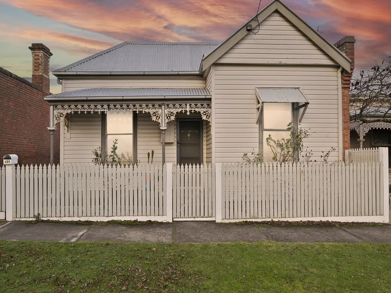 GREAT HOME WITH GREAT SHEDDING