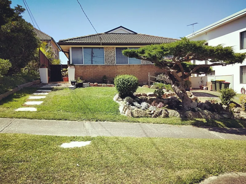 Family Home in Quiet Location with Glimpses of Water View - Price Negotiable