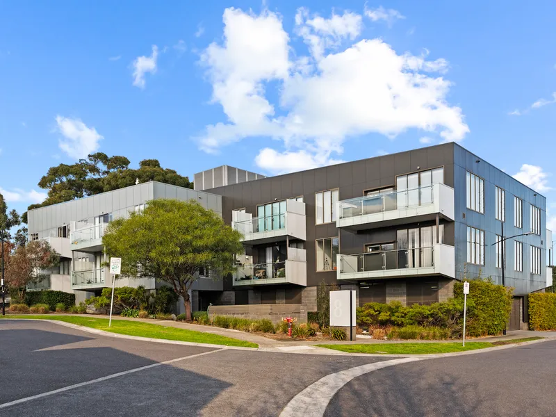 Living in the heart of Burwood!