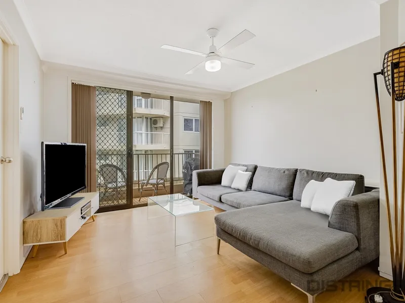 BEACHFRONT LIVING - imagine the lifestyle'