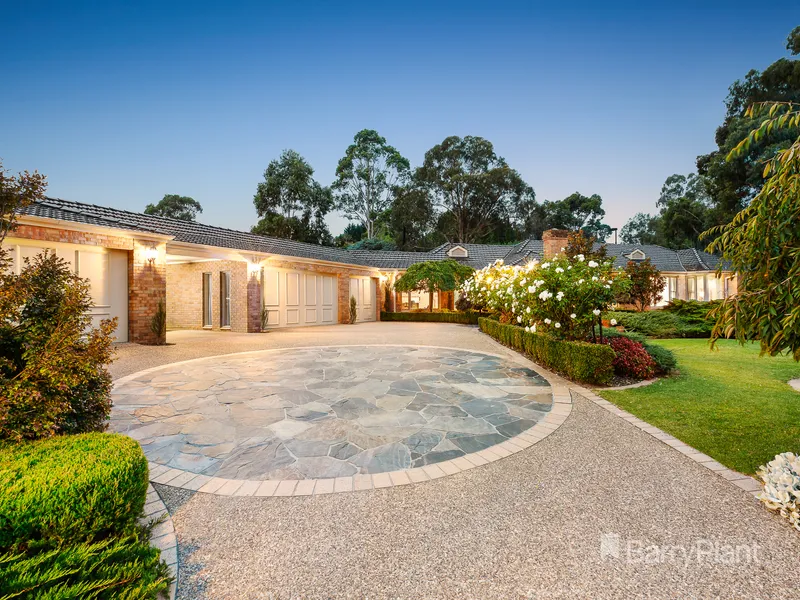 Resort luxury, Templestowe prestige.