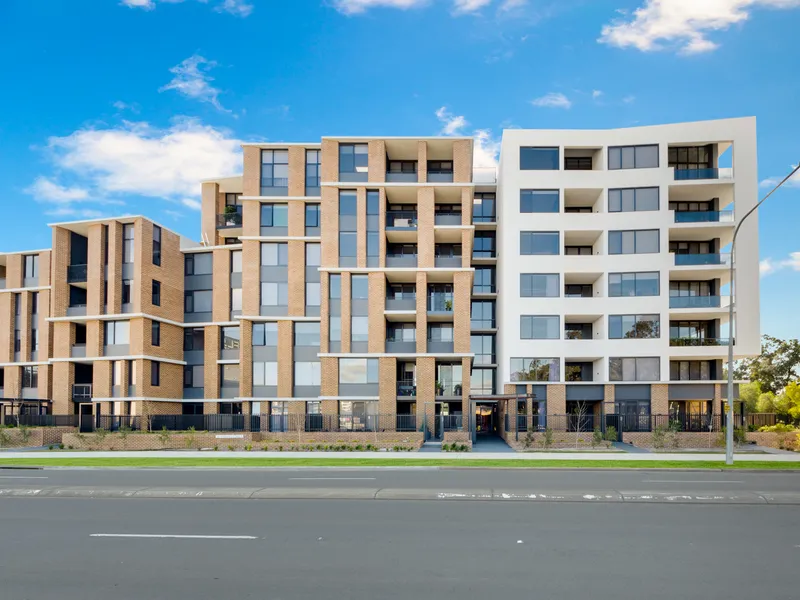 Oversized 2 Bedroom Apartment in Penrith's Best Location