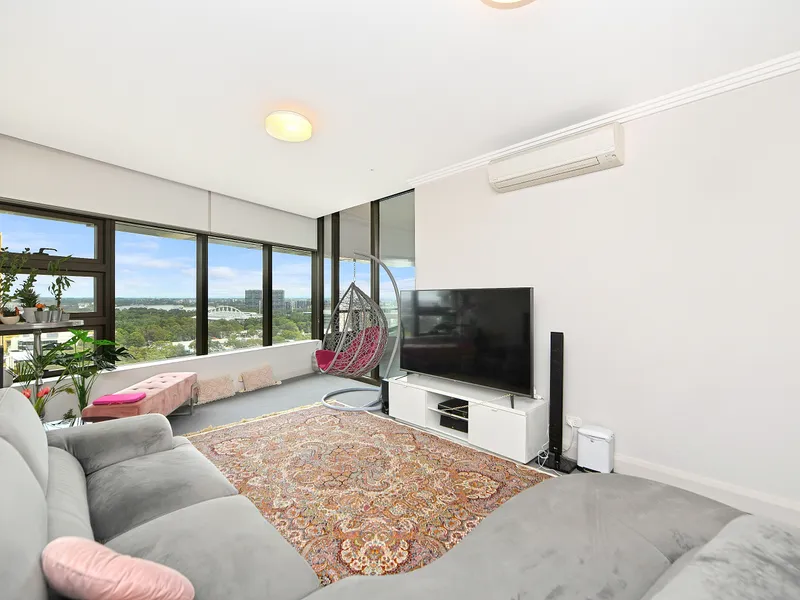 Convenient two bedroom apartment in the heart of Sydney Olympic Park