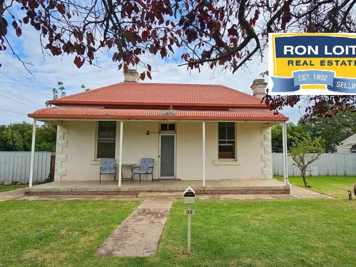 Quiet Location, Close to Park