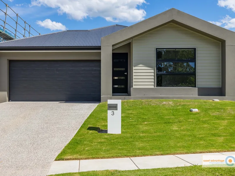 Brand new 4-bedroom home with 2 living areas and study nook