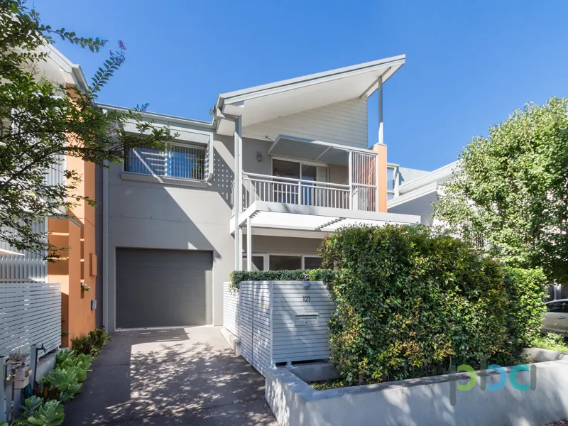 Waterside Estate Townhouse