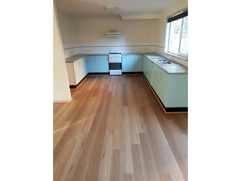 Generous five bedroom home for rent in great location!