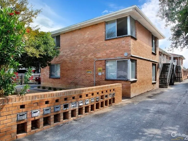 CONVENIENCE AT YOUR DOORSTEP