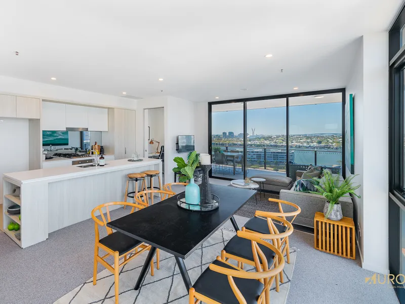 Thoughtfully designed, spacious apartment in Haven Newstead