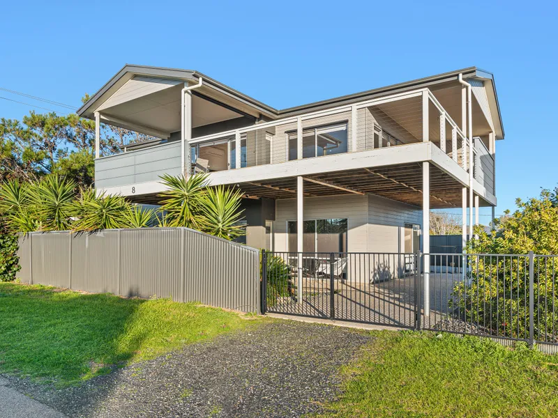 Oceans Eight | Fully Furnished | Short Lease Available (Water & Electricity Incl.)