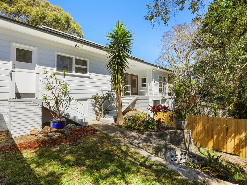 Spacious three bedroom home with leafy outlook