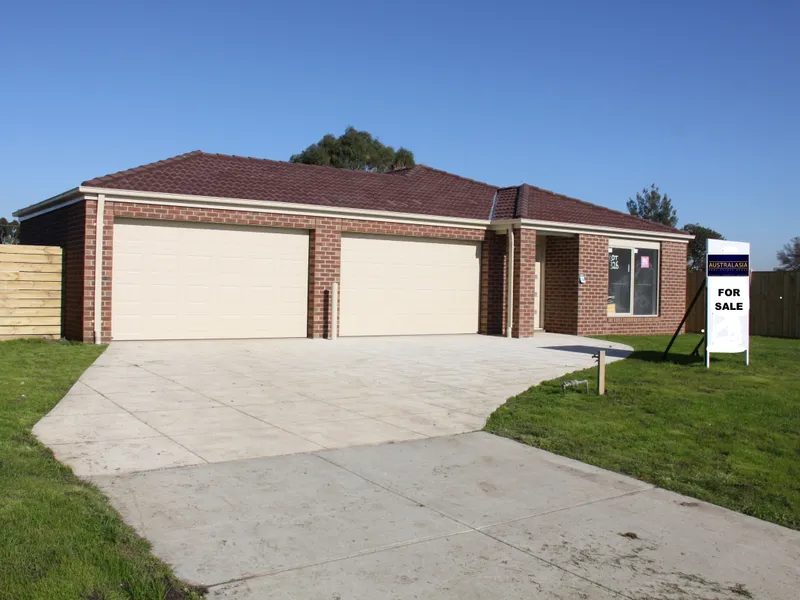 BRAND NEW HOME IN BUNYIP