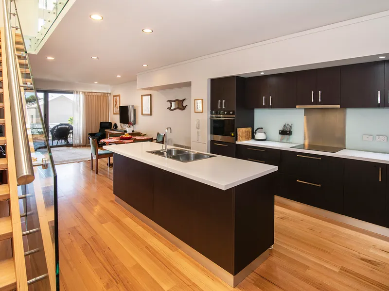 Charming Ocean View Residence