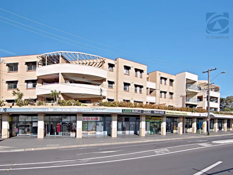 MODERN TWO BEDROOM APARTMENT IN CENTRAL LOCATION