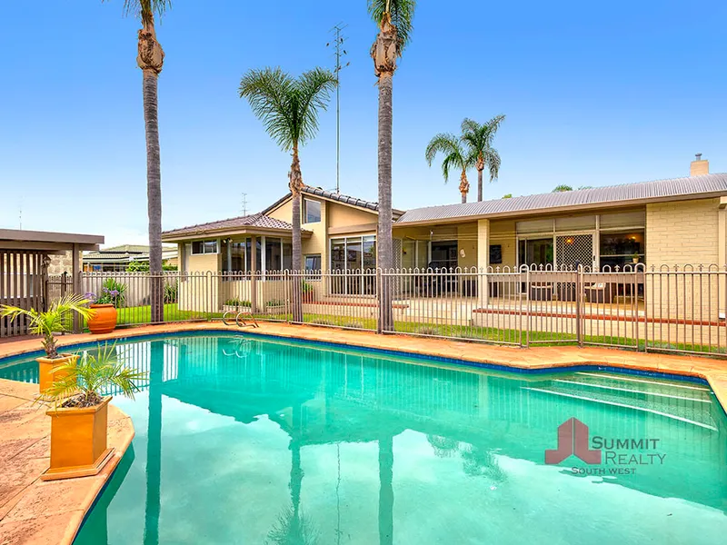 ENTERTAINER'S DELIGHT IN SOUTH BUNBURY!