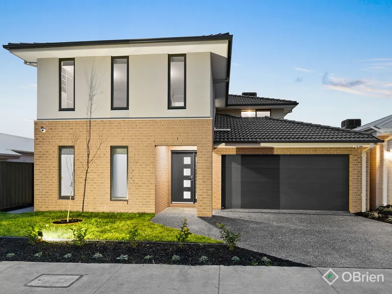 Brand New Display Home in Meridian Estate