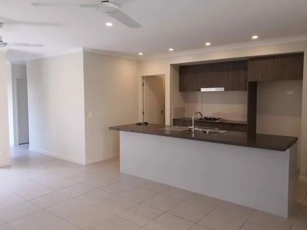 Beautiful Family Home in a Bloom Estate!