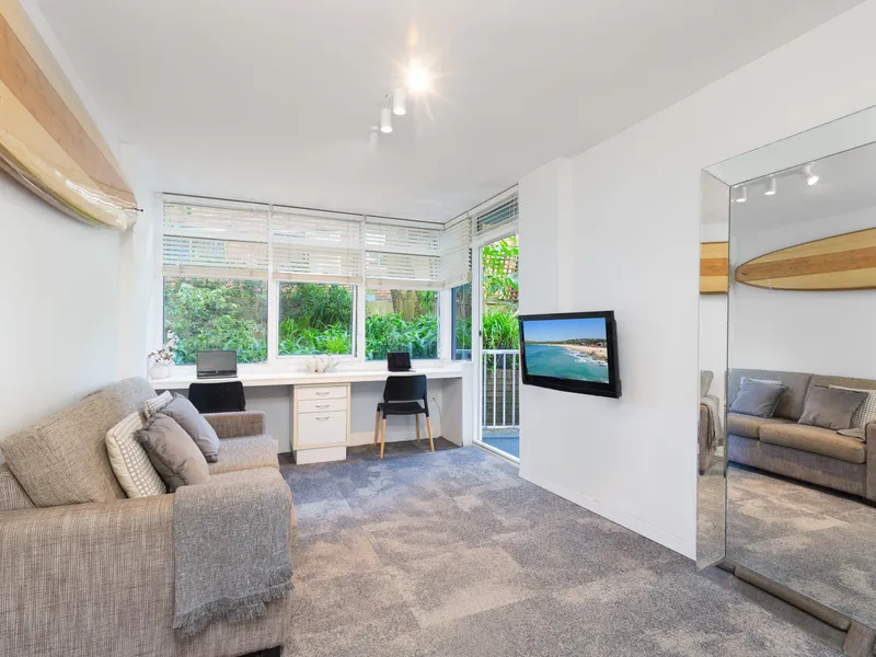 The Ultimate Fully Furnished Beach Pad with Lush Green Outlook