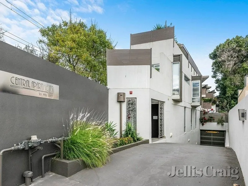 Fabulous Two Bedroom Apartment in the heart of Brighton