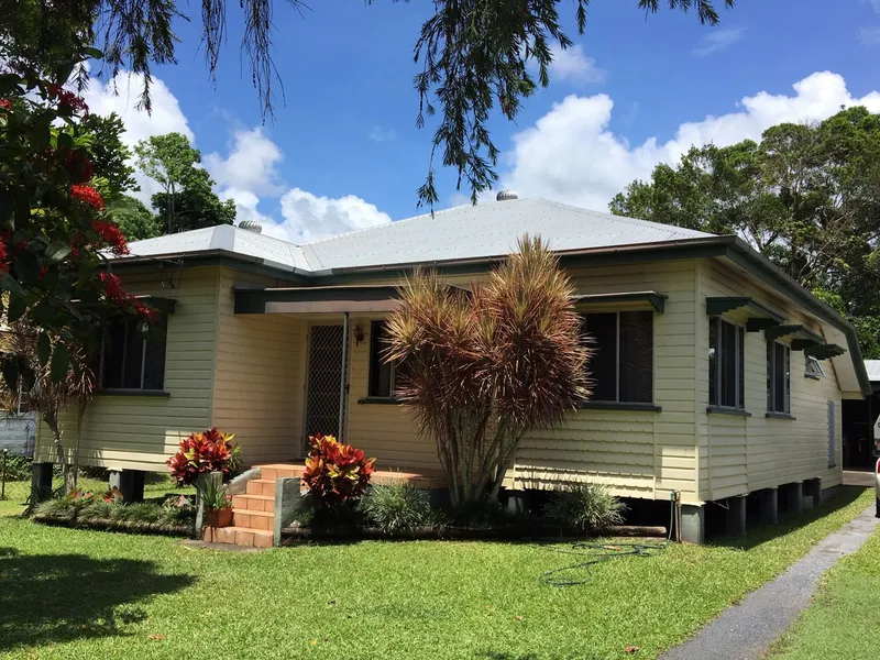 FAMILY HOME IN THE HEART OF MOSSMAN