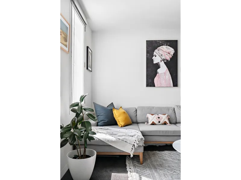 Glamourous Whisper Quiet Living Across 65sqm (approx.) With 3 Parking Permits