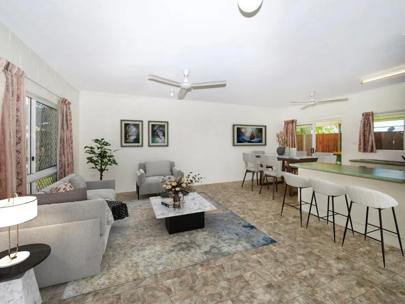 3 BEDROOM HOME IN QUIET CUL-DE-SAC