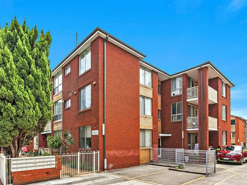 WILL BE OFFERED RENOVATED -  Inspect Sat 9:30-9:45am