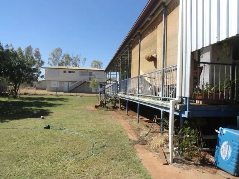 Family Home, Private Location