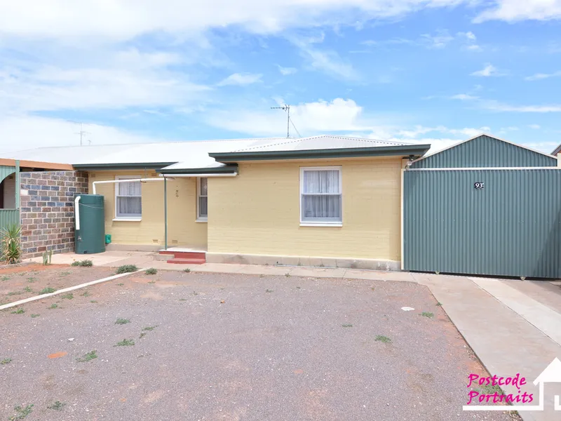 MODERN BATHROOM, UPGRADED KITCHEN & MORE!