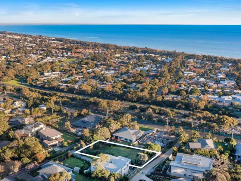 Premium Land With Bay Views