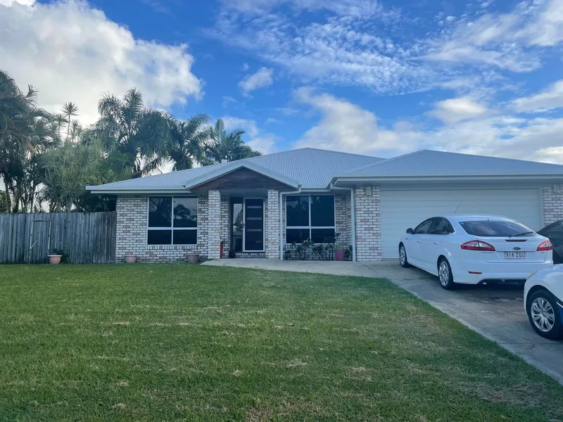 FAMILY LIVING AT CAMPWIN BEACH