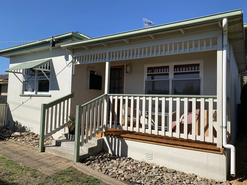 2 BEDROOM HOME IN EAST WARRNAMBOOL