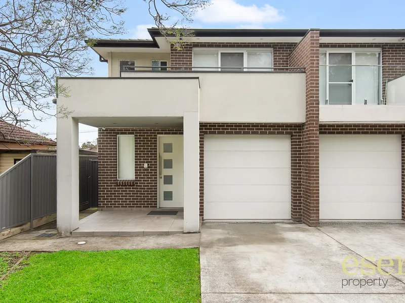 GREAT SIZE FAMILY HOME!