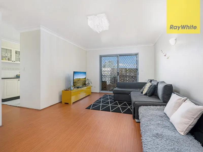Fantastic 2-Bedroom Unit on the Fringe of Parramatta CBD