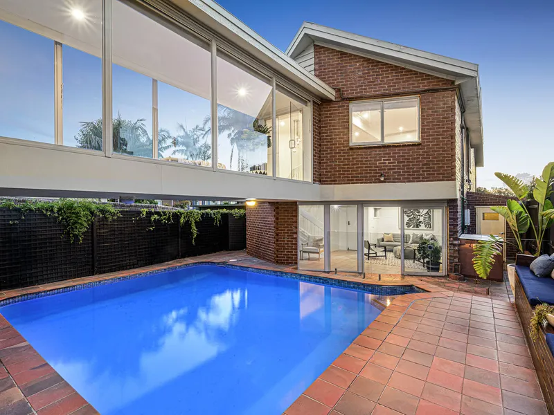 Big Park Views and a Brilliant Opportunity