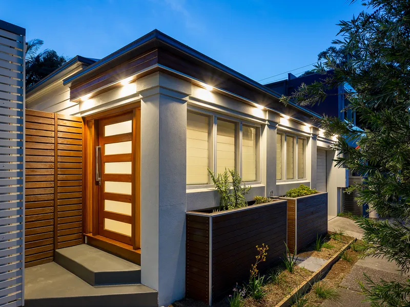 A Contemporary Haven In An Ideal Location