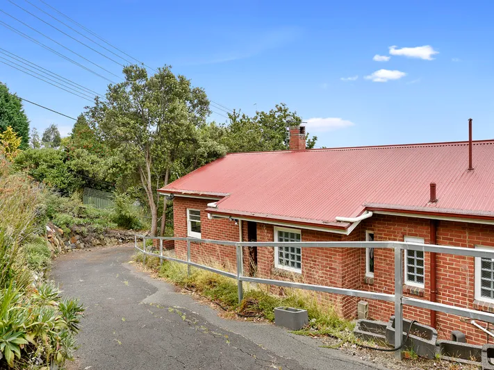 Three Bedroom Home in Quiet Location